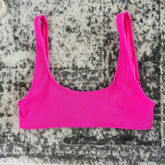 White Fox Boutique Other - White Fox Swim Bikini Top